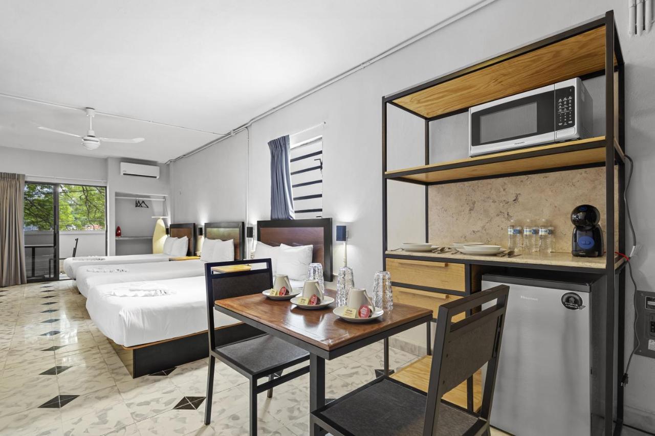 Suites Reforma By Homirent Mérida Exteriér fotografie